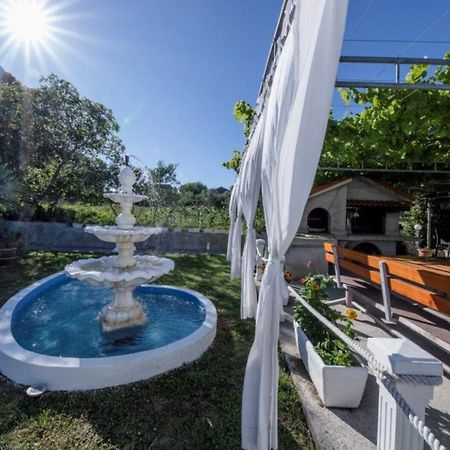 Apartments Mig - With Beautiful Garden Supetarska Draga Luaran gambar