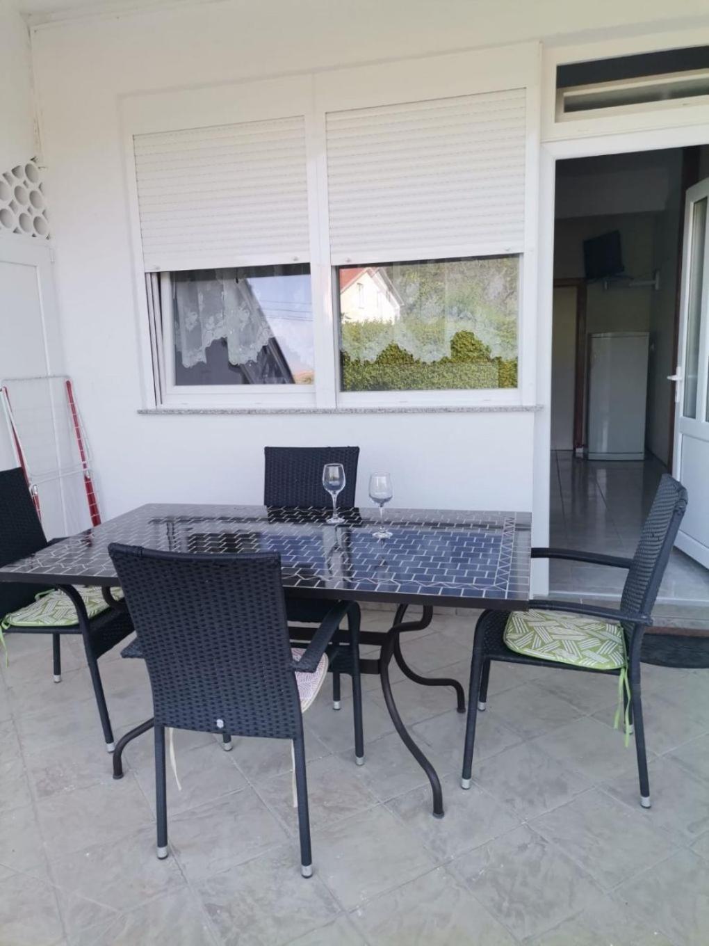 Apartments Mig - With Beautiful Garden Supetarska Draga Luaran gambar