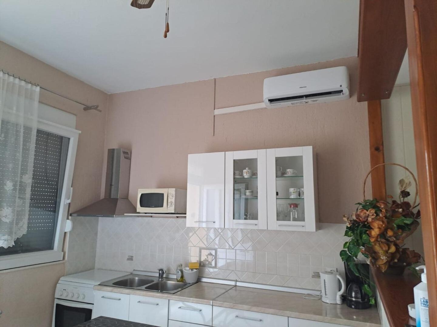 Apartments Mig - With Beautiful Garden Supetarska Draga Luaran gambar