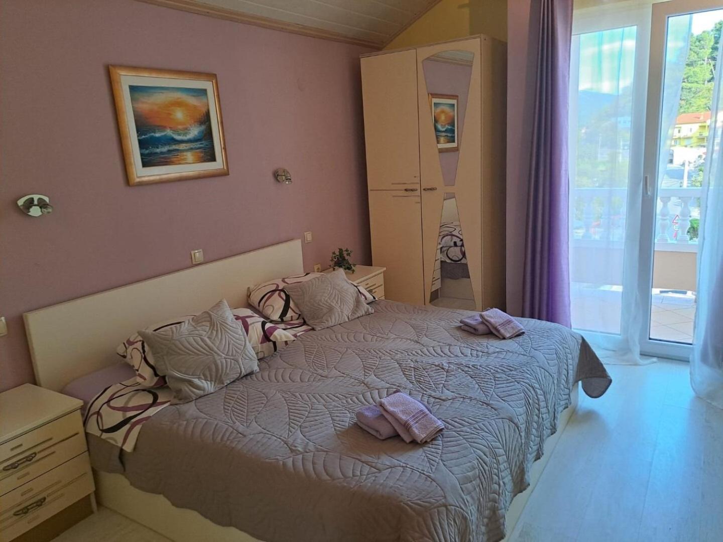 Apartments Mig - With Beautiful Garden Supetarska Draga Luaran gambar